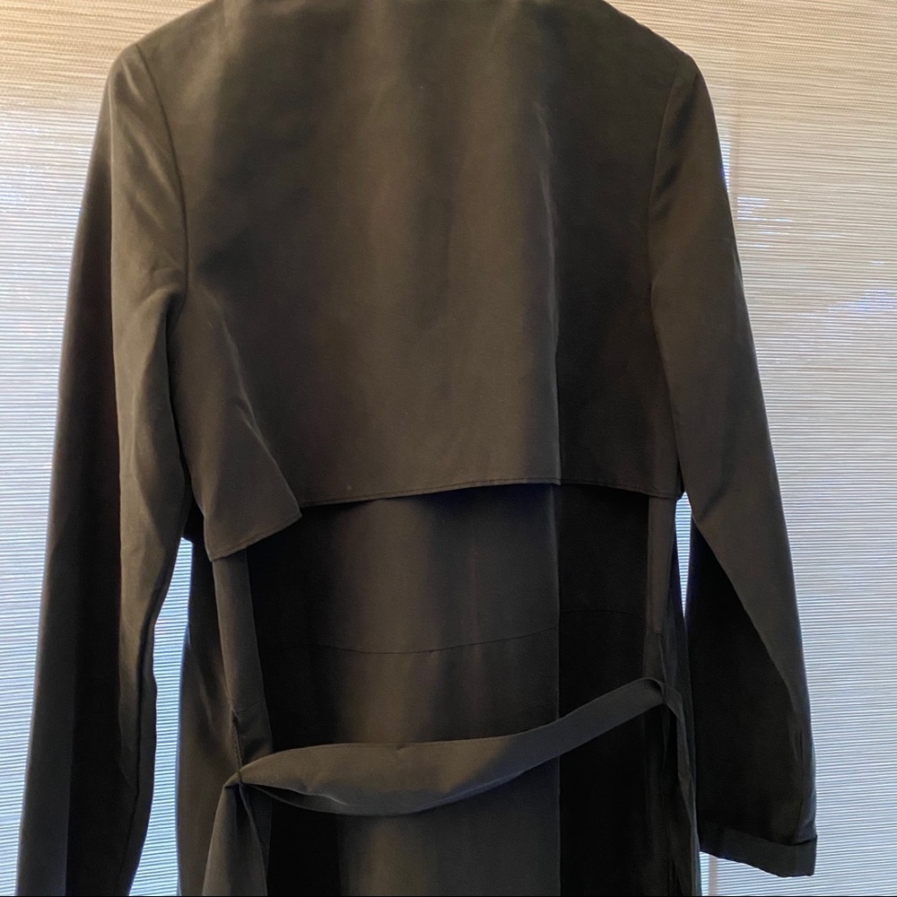 Light weight structure jacket - Picture 4 of 5